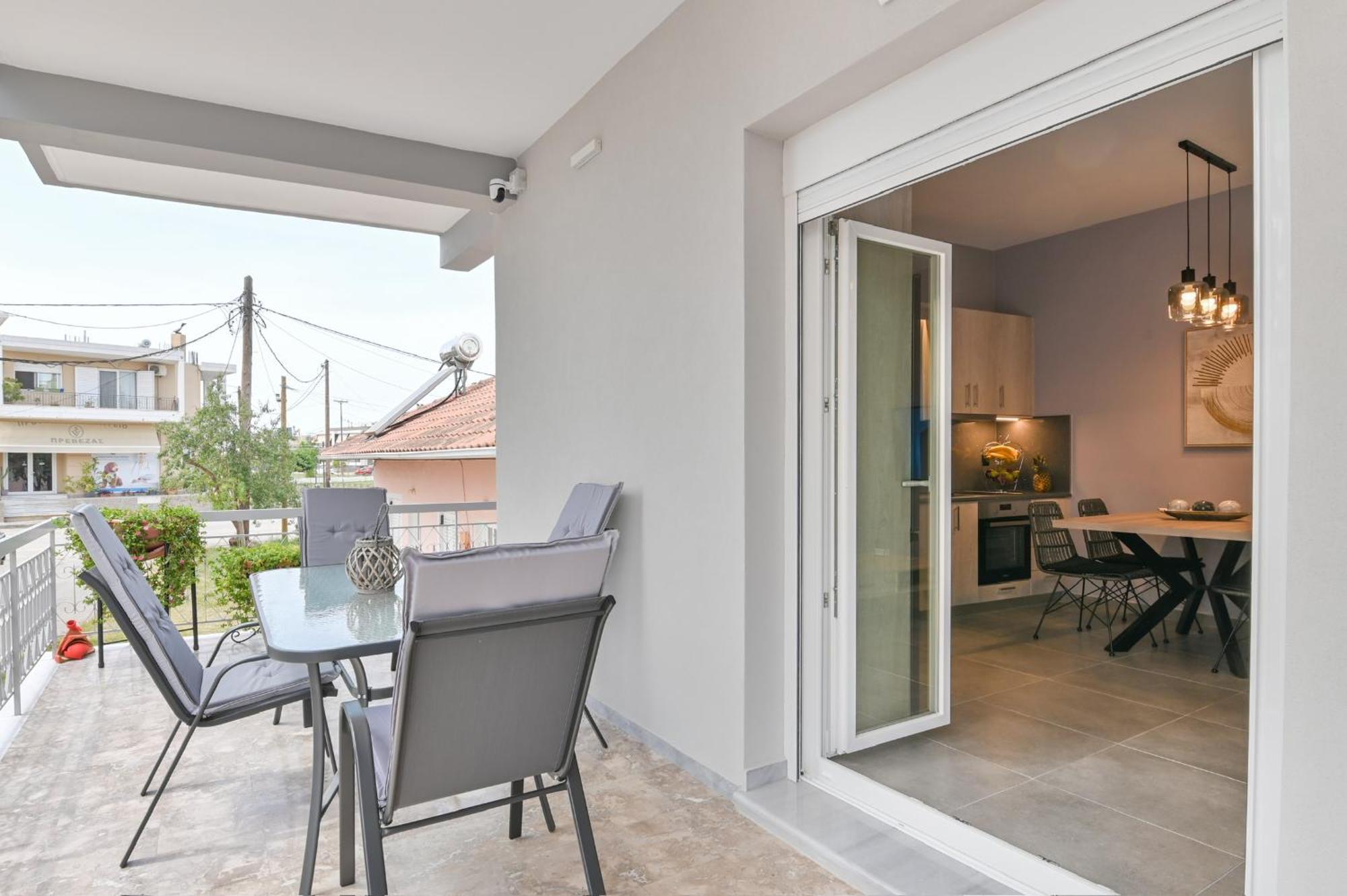 Louisa Luxury Apartments Preveza Buitenkant foto