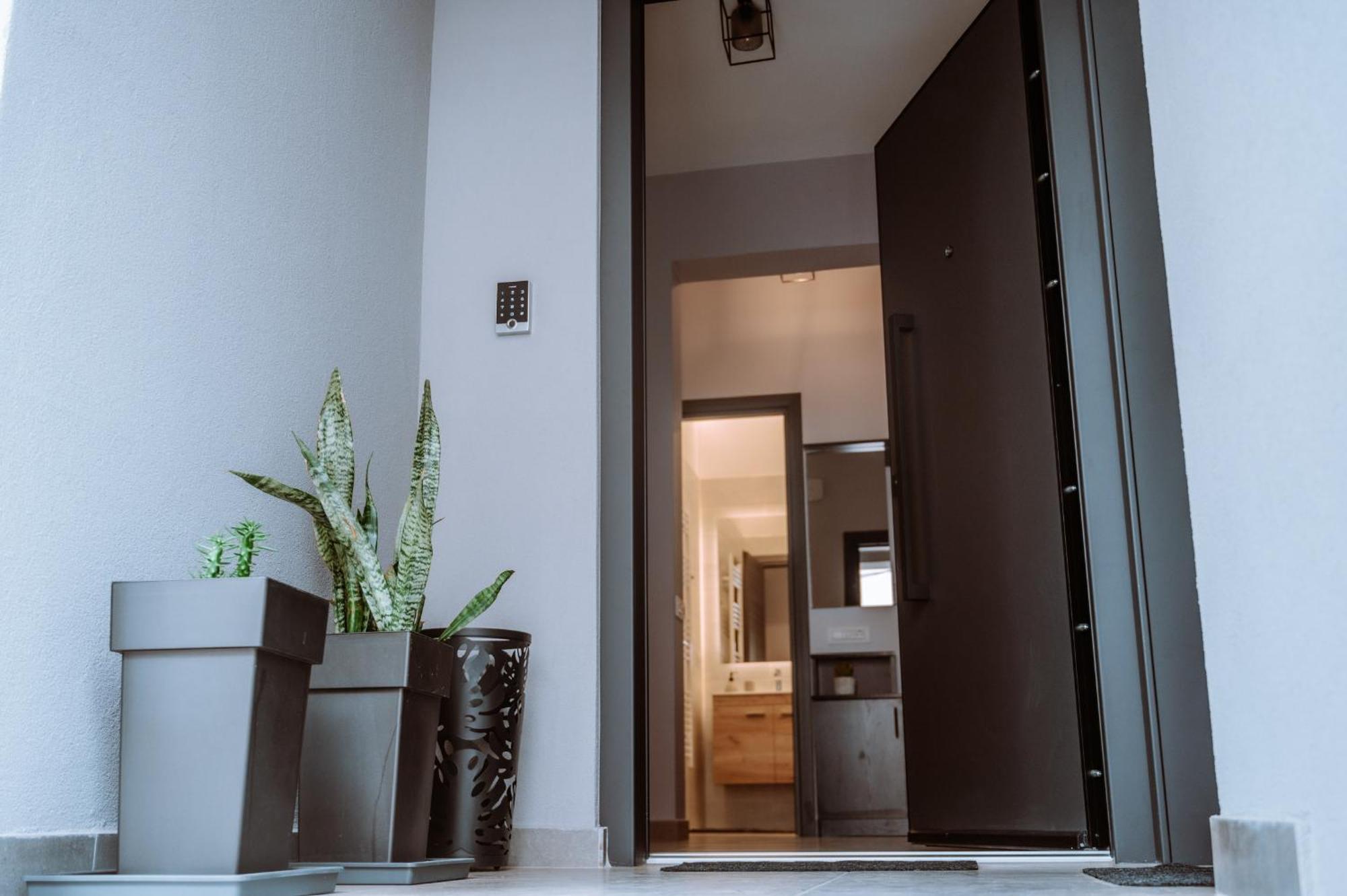 Louisa Luxury Apartments Preveza Buitenkant foto